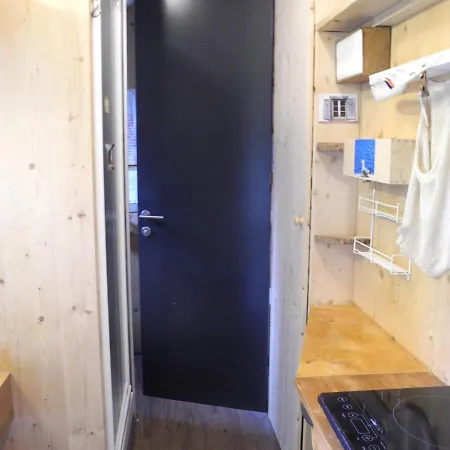 Semesterbostad Behagliches Tiny House In Seenaehe